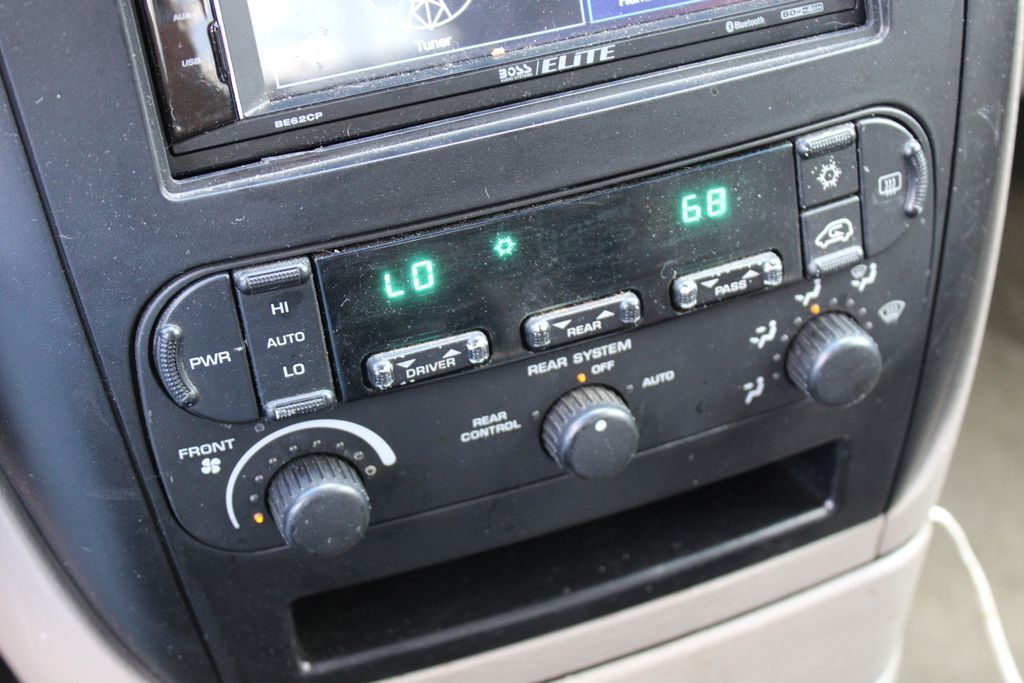 2001 Chrysler Town &amp; Country LXi Klamath Falls OR