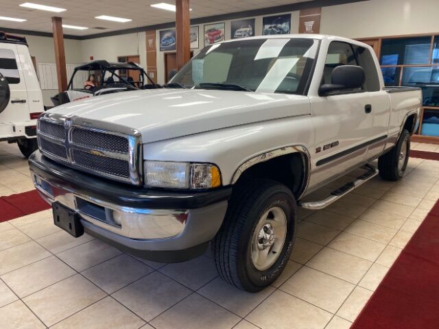 2001 Dodge Ram 1500 SLT 5.9V8 4WD