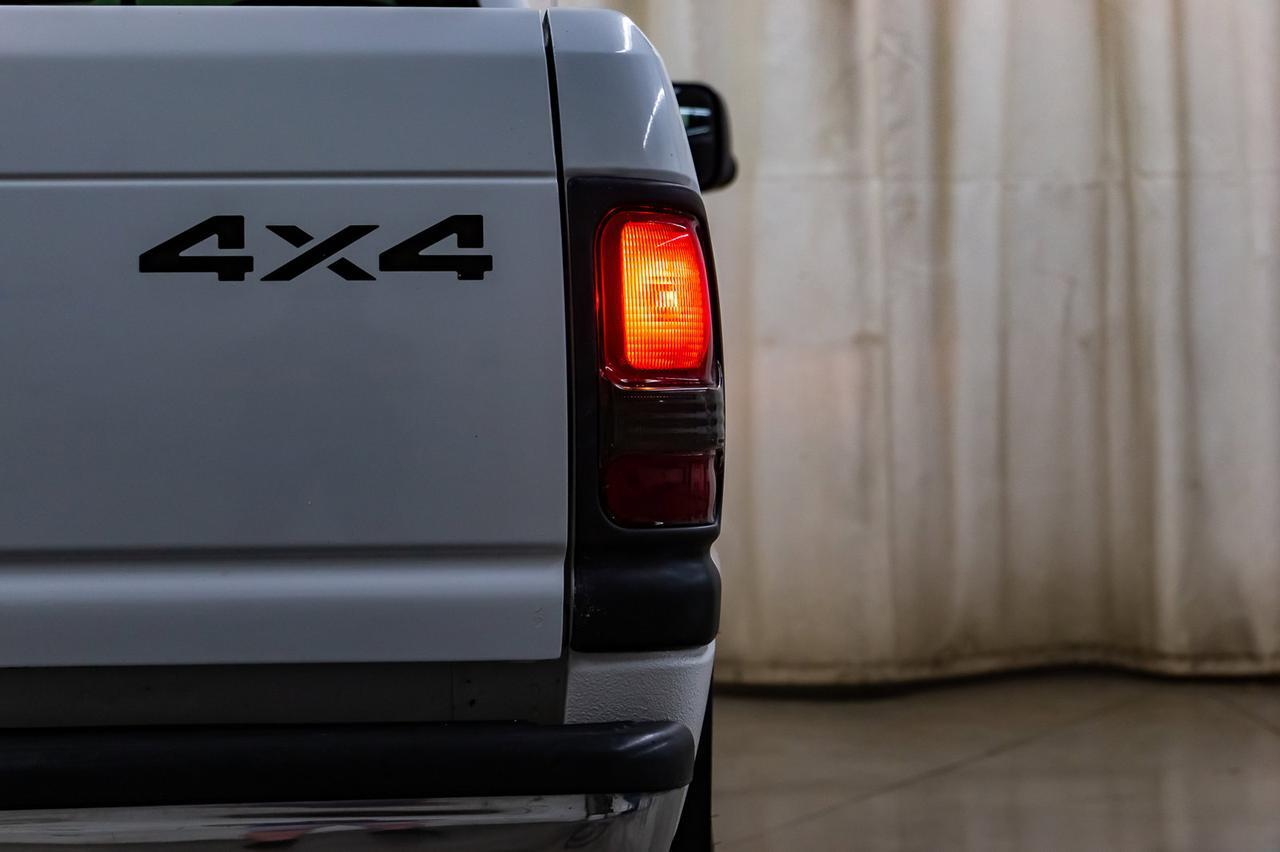 2001 Dodge Ram 2500 4x4 Quad Cab SLT Laramie Diesel Leather Red Deer AB