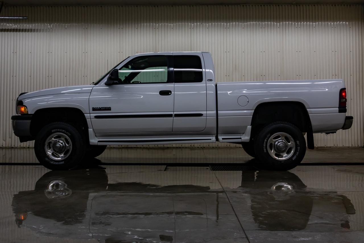 2001 Dodge Ram 2500 4x4 Quad Cab SLT Laramie Diesel Leather Red Deer AB