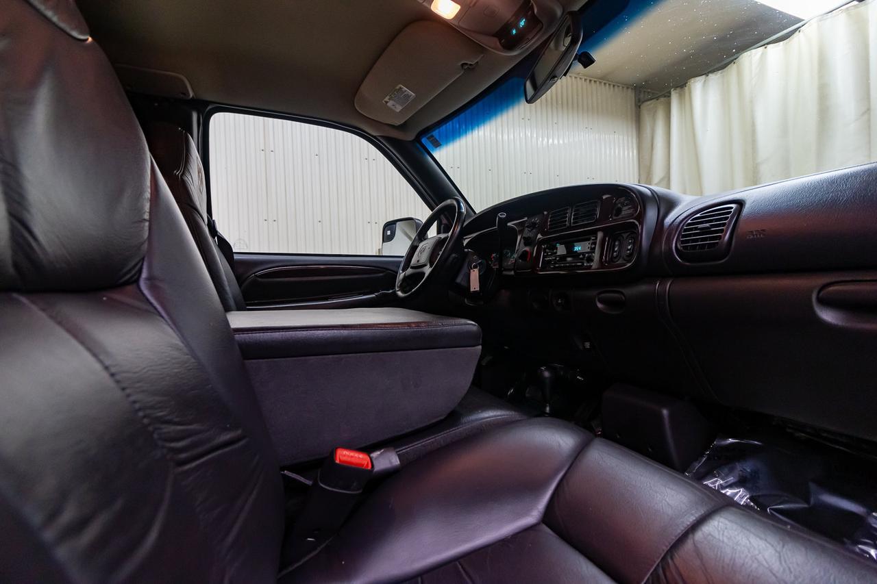 2001 Dodge Ram 2500 4x4 Quad Cab SLT Laramie Diesel Leather Red Deer AB