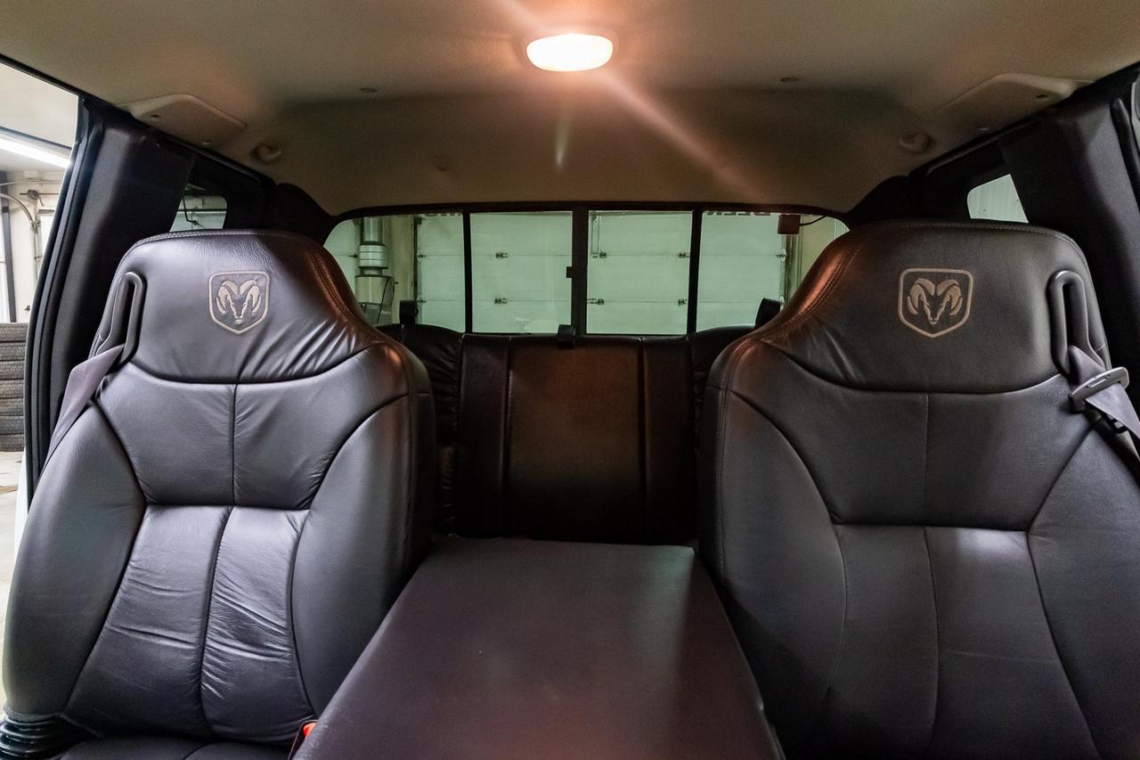 2001 Dodge Ram 2500 4x4 Quad Cab SLT Laramie Diesel Leather Red Deer AB
