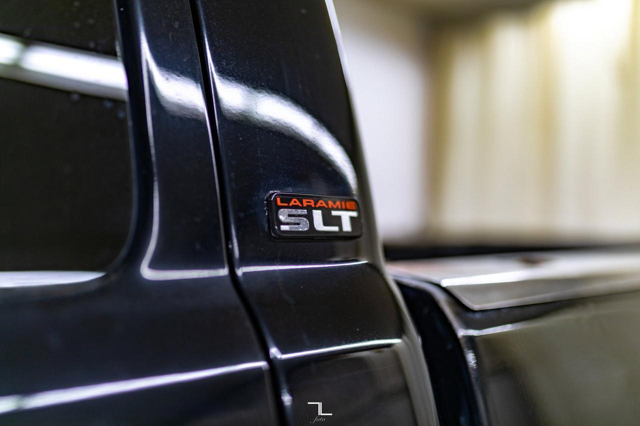 2001 Dodge Ram 3500 4x4 Quad Cab SLT Laramie Diesel Dually Leather Red Deer AB