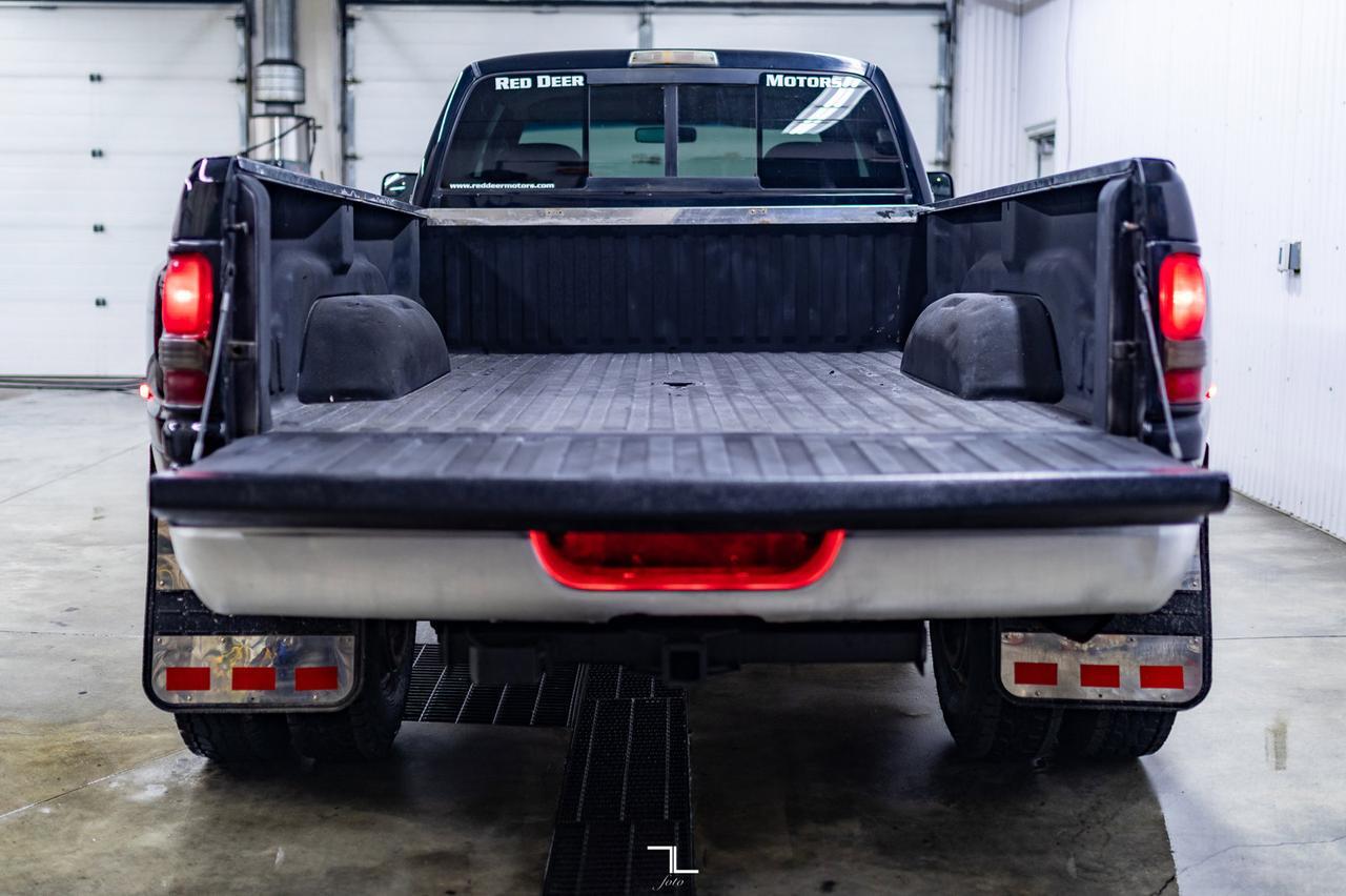 2001 Dodge Ram 3500 4x4 Quad Cab SLT Laramie Diesel Dually Leather Red Deer AB