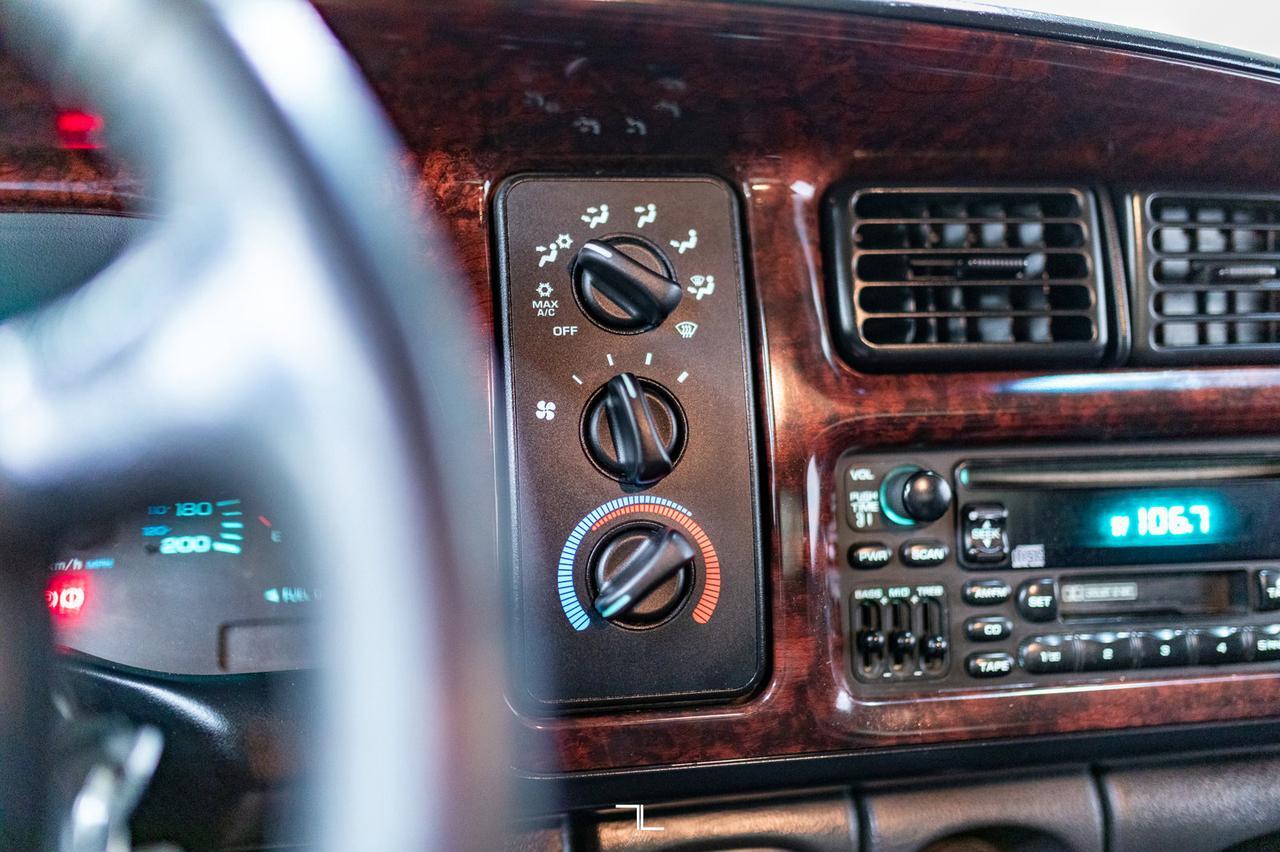 2001 Dodge Ram 3500 4x4 Quad Cab SLT Laramie Diesel Dually Leather Red Deer AB