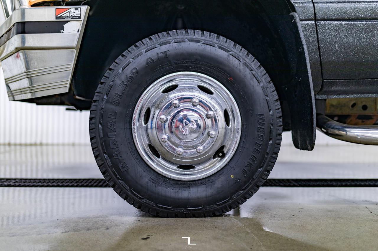 2001 Dodge Ram 3500 4x4 Quad Cab SLT Laramie Diesel Dually Leather Red Deer AB