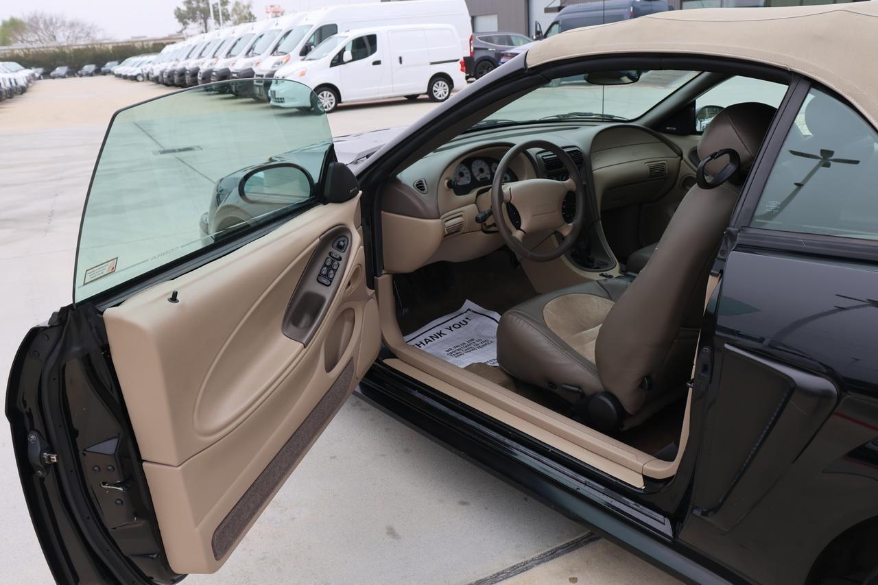 2001 FORD MUSTANG COBRA SVT Houston TX