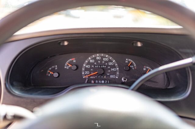 2001 Ford E-450 Cutaway Bus Wheelchair Lift Red Deer AB