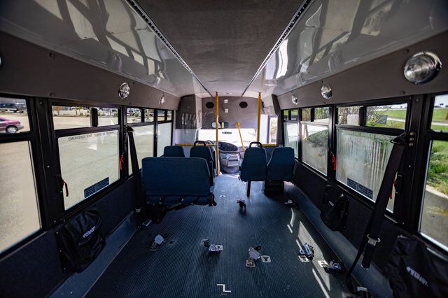 2001 Ford E-450 Cutaway Bus Wheelchair Lift Red Deer AB