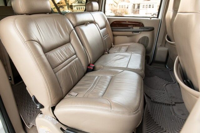 2001 Ford Excursion Limited 4WD 4dr SUV Chicago IL