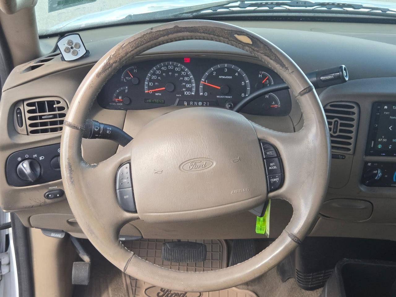 2001 Ford F-150 Lariat Castroville TX