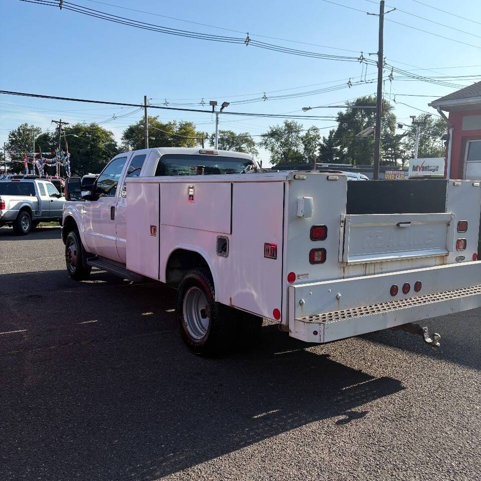 2001 Ford F-350 Super Duty 4X2 2dr Regular Cab 140.8 164.8 in. WB Edison NJ