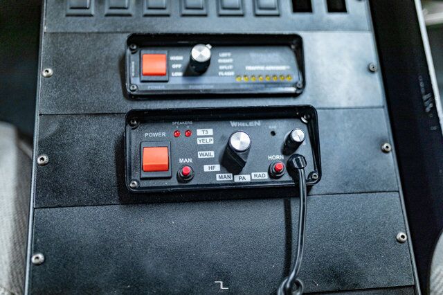 2001 Ford F-550 4x4 Reg Cab XLT Service Body Diesel Red Deer AB