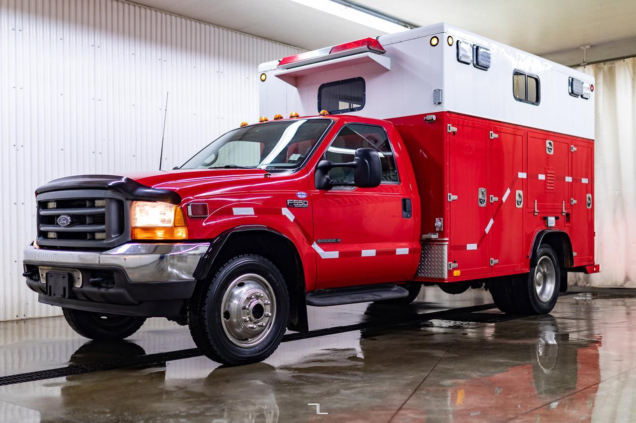 2001 Ford F-550 4x4 Reg Cab XLT Service Body Diesel Red Deer AB