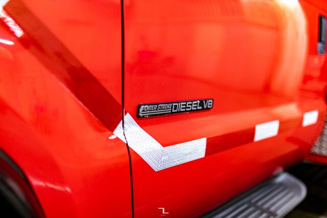 2001 Ford F-550 4x4 Reg Cab XLT Service Body Diesel Red Deer AB