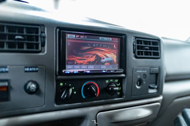 2001 Ford F-550 4x4 Reg Cab XLT Service Body Diesel Red Deer AB