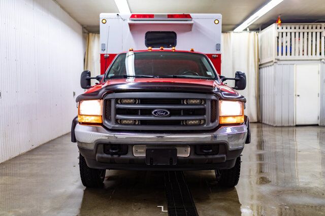 2001 Ford F-550 4x4 Reg Cab XLT Service Body Diesel Red Deer AB