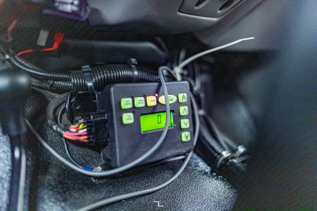 2001 Ford F-550 4x4 Reg Cab XLT Service Body Diesel Red Deer AB