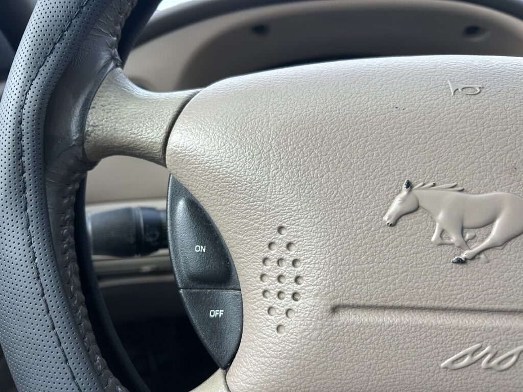 2001 Ford Mustang V6 Crestwood KY