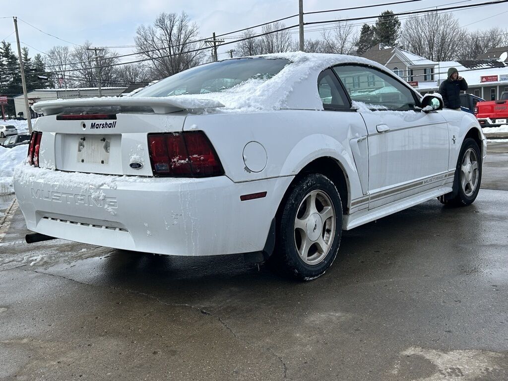 2001 Ford Mustang V6 Crestwood KY