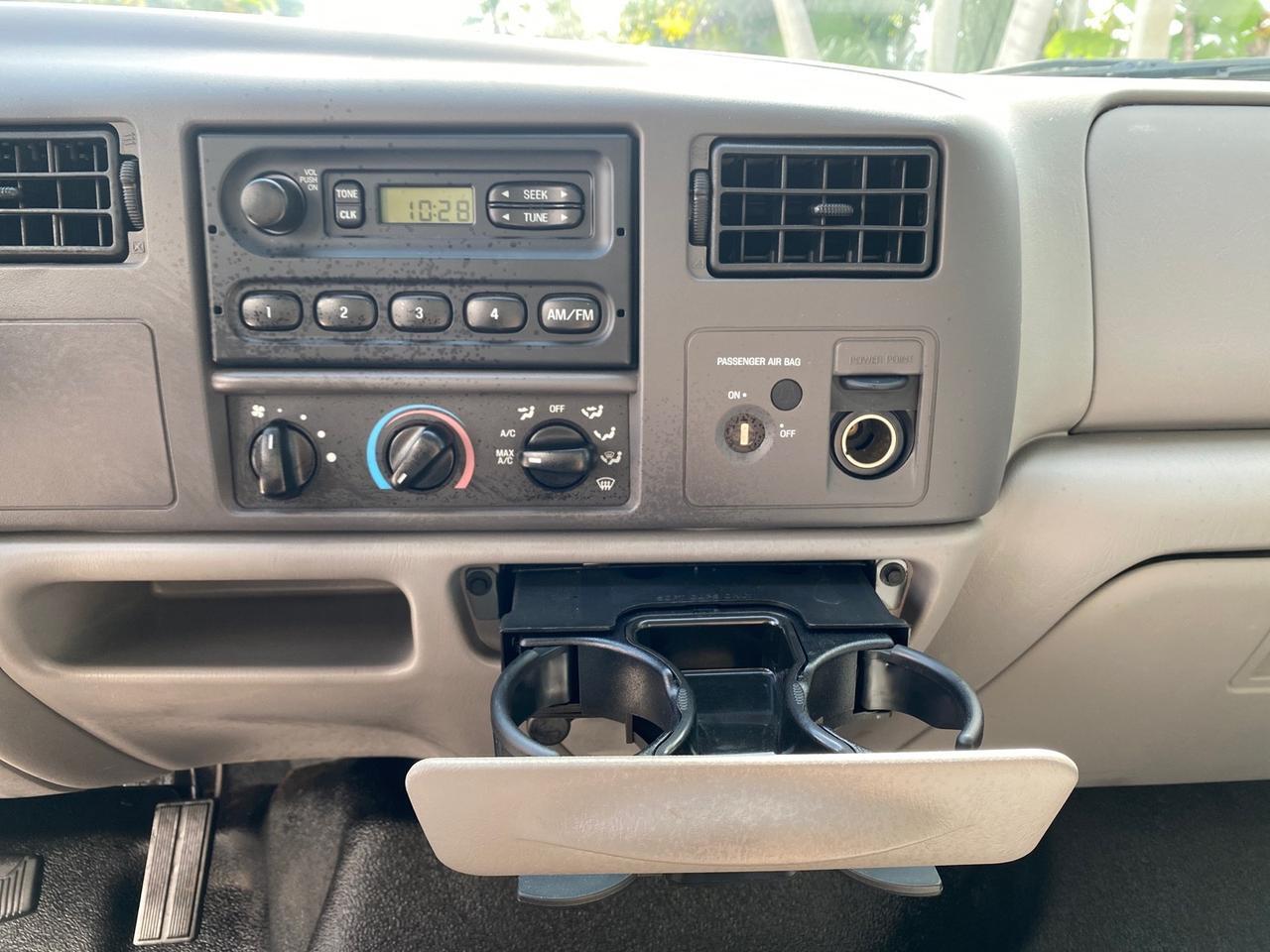 2001 Ford Super Duty F-350 DRW DUALLY XL 1 OWNER LOW MILES 14,269 Pompano Beach FL