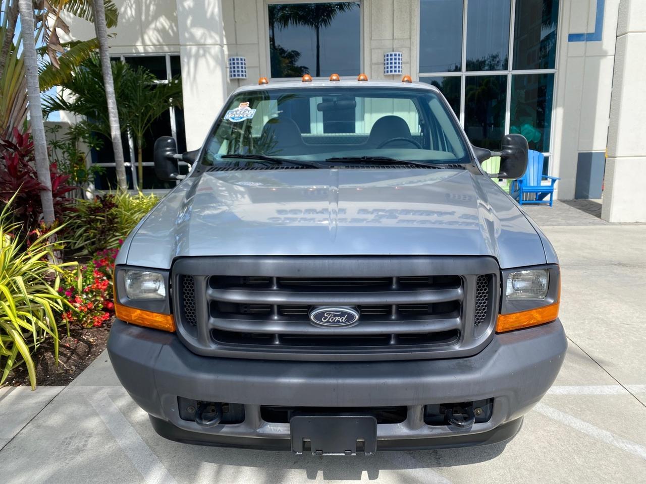 2001 Ford Super Duty F-350 DRW DUALLY XL 1 OWNER LOW MILES 14,269 Pompano Beach FL