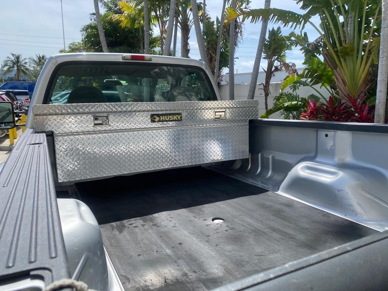2001 Ford Super Duty F-350 DRW DUALLY XL 1 OWNER LOW MILES 14,269 Pompano Beach FL