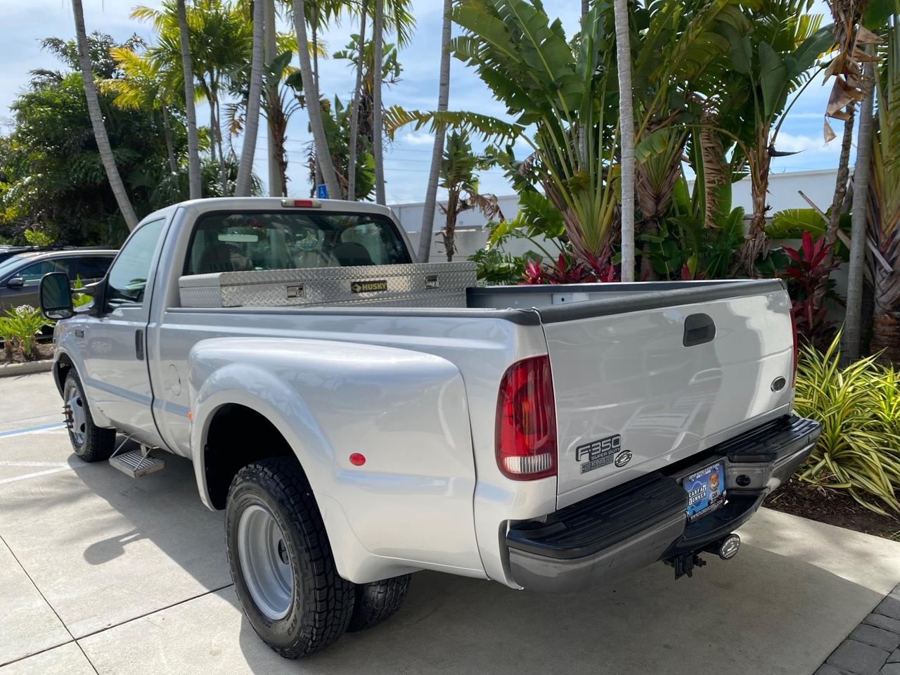 2001 Ford Super Duty F-350 DRW DUALLY XL 1 OWNER LOW MILES 14,269 Pompano Beach FL