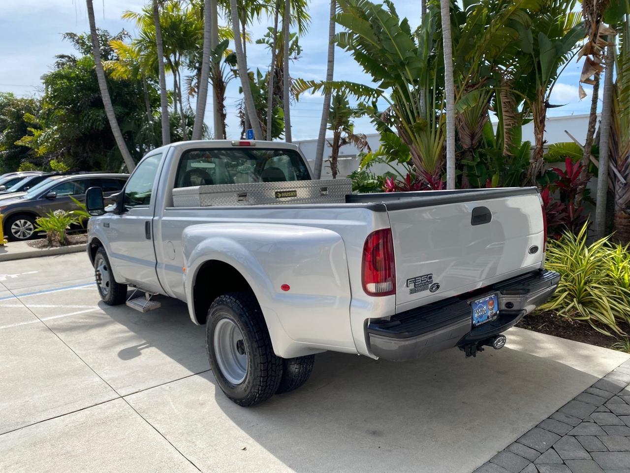 2001 Ford Super Duty F-350 DRW DUALLY XL 1 OWNER LOW MILES 14,269 Pompano Beach FL