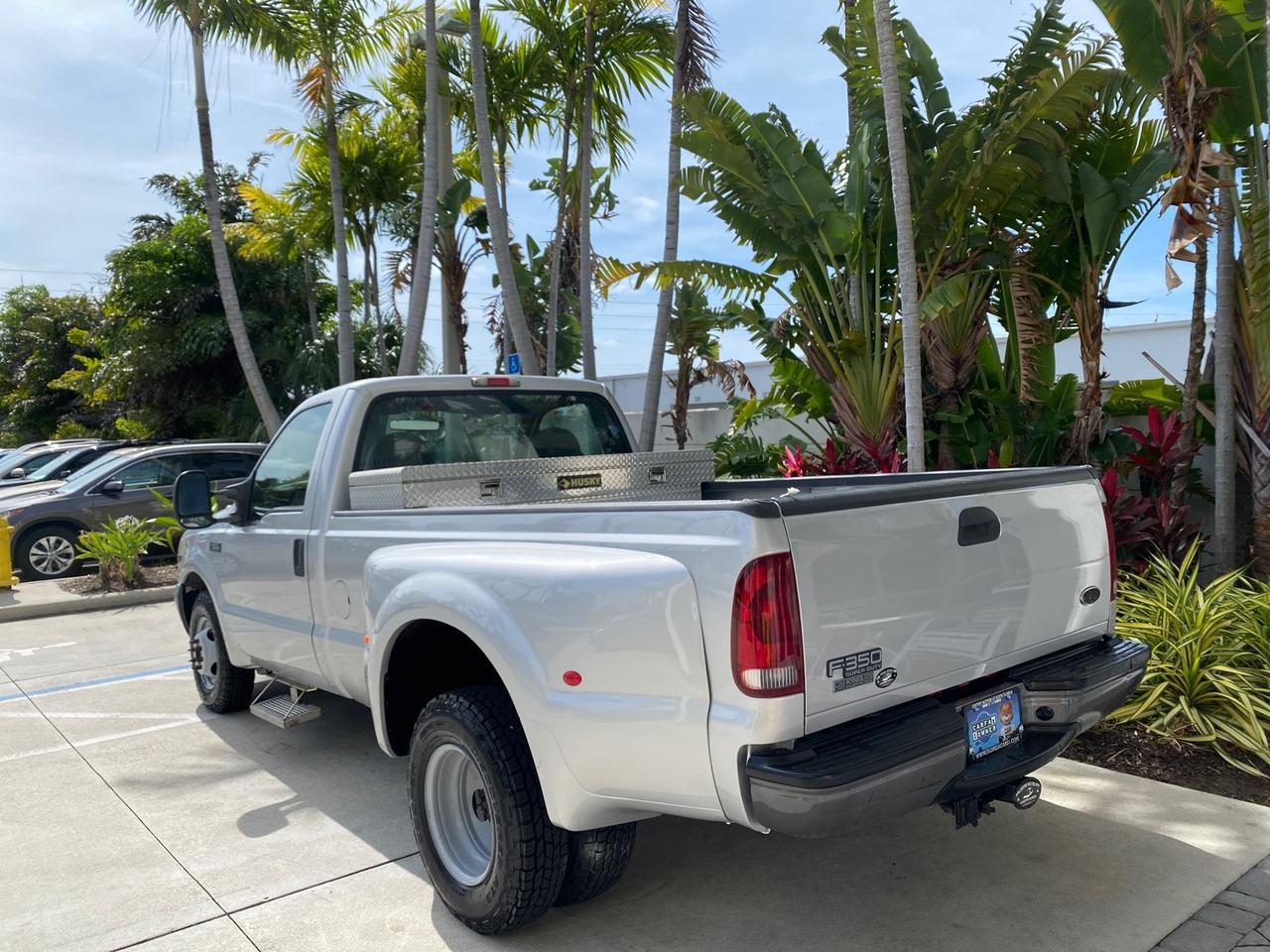 2001 Ford Super Duty F-350 DRW DUALLY XL 1 OWNER LOW MILES 14,269 Pompano Beach FL