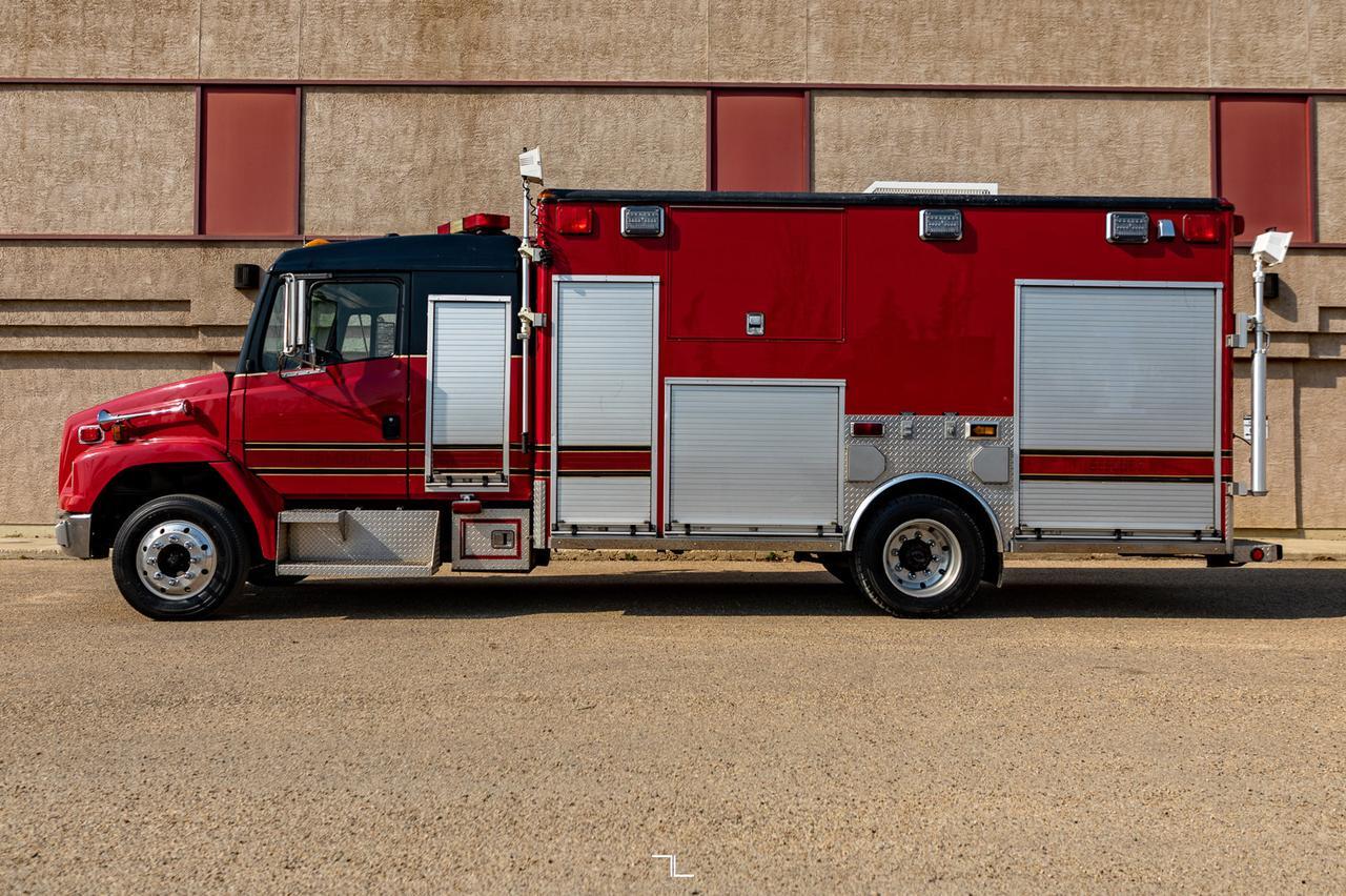 2001 Freightliner FL60 Rescue Mechanics Box Red Deer AB