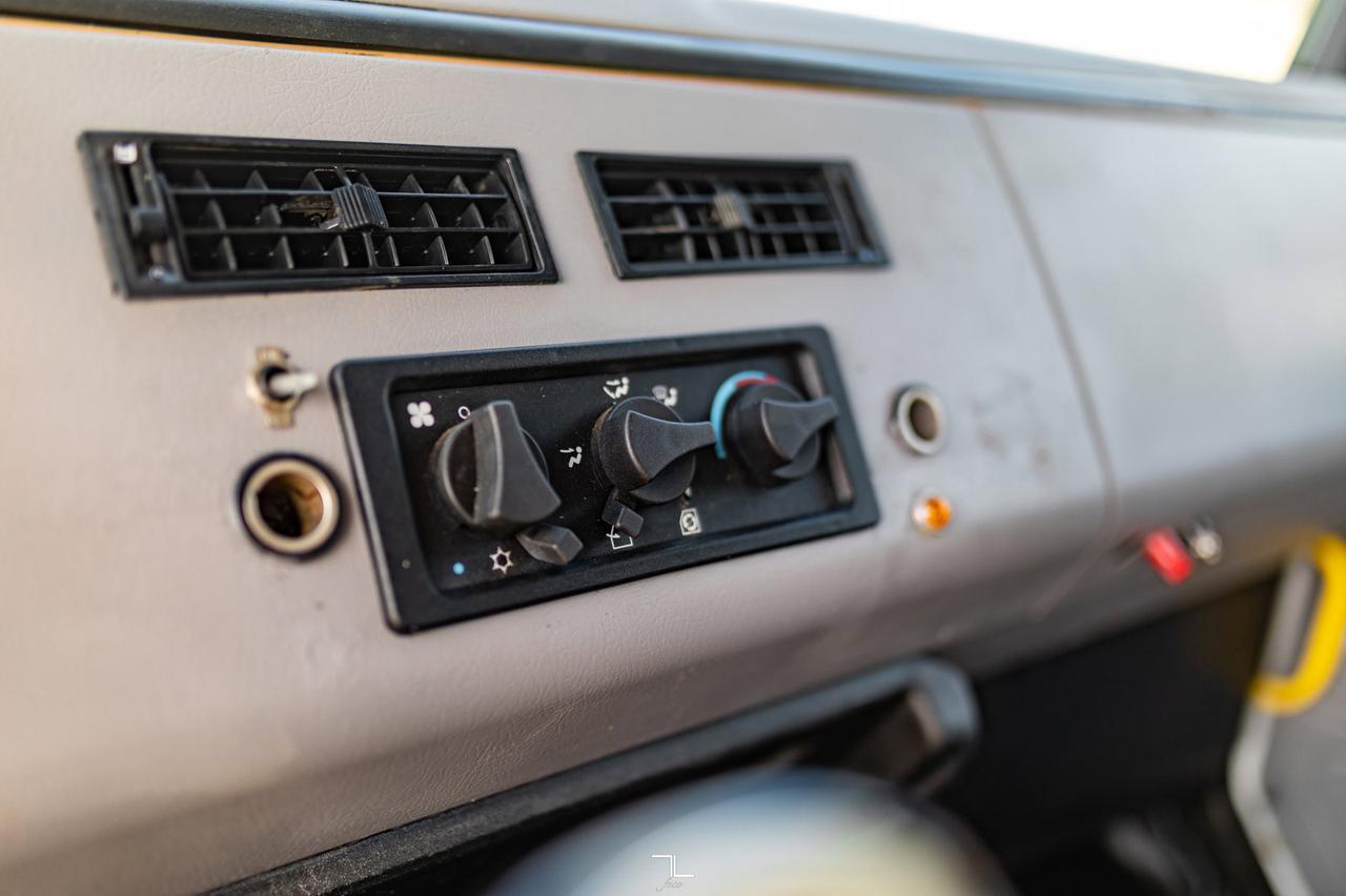 2001 Freightliner FL80 4x4 Auger/Drill Derrick Truck Red Deer AB