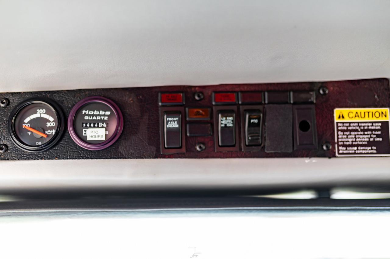 2001 Freightliner FL80 4x4 Auger/Drill Derrick Truck Red Deer AB