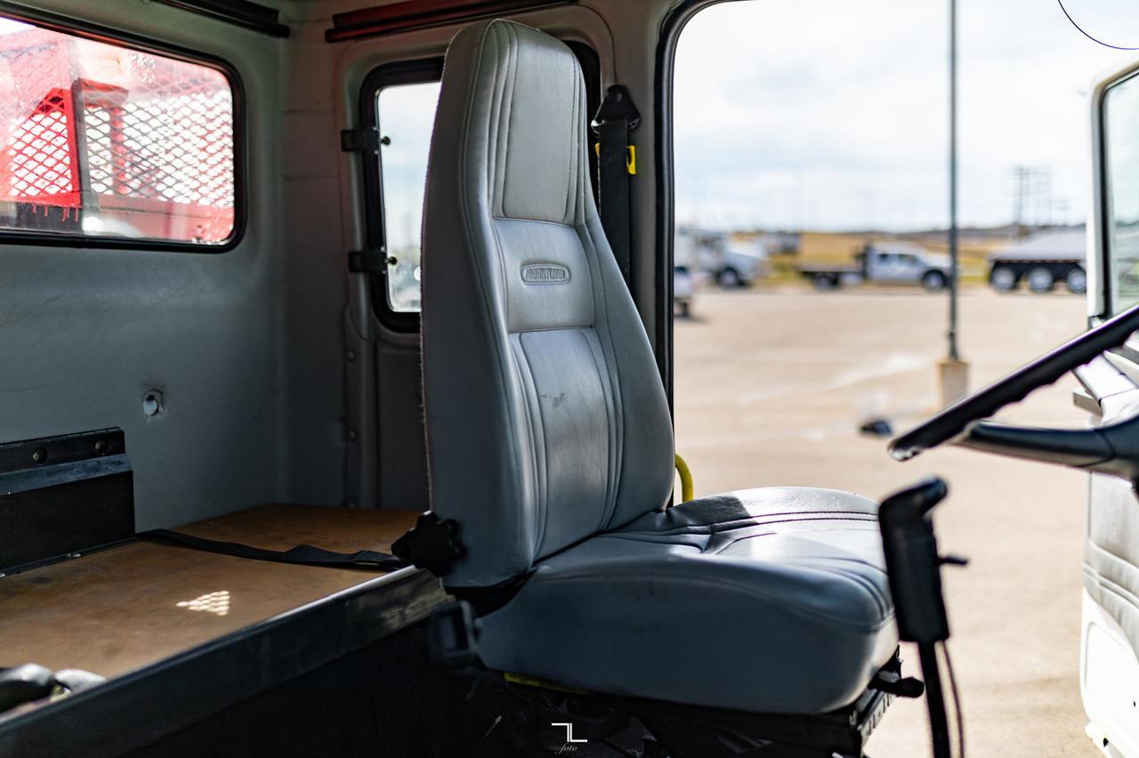 2001 Freightliner FL80 4x4 Auger/Drill Derrick Truck Red Deer AB