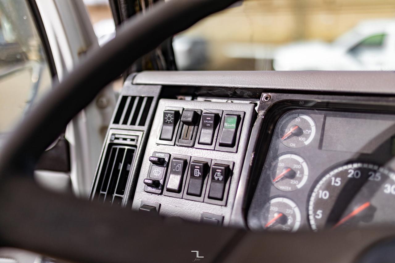 2001 Freightliner FL80 4x4 Auger/Drill Derrick Truck Red Deer AB