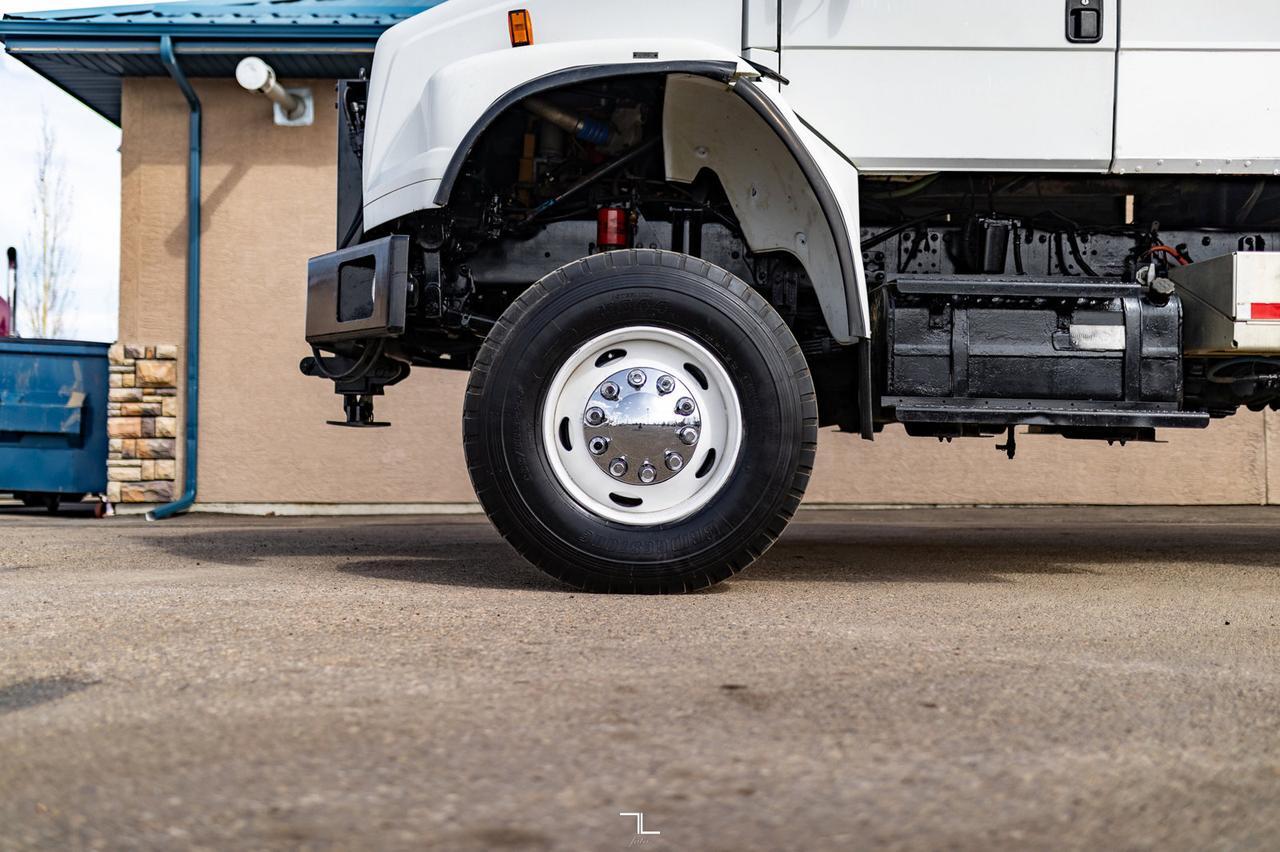 2001 Freightliner FL80 4x4 Auger/Drill Derrick Truck Red Deer AB