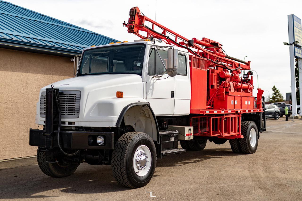2001 Freightliner FL80 4x4 Auger/Drill Derrick Truck Red Deer AB