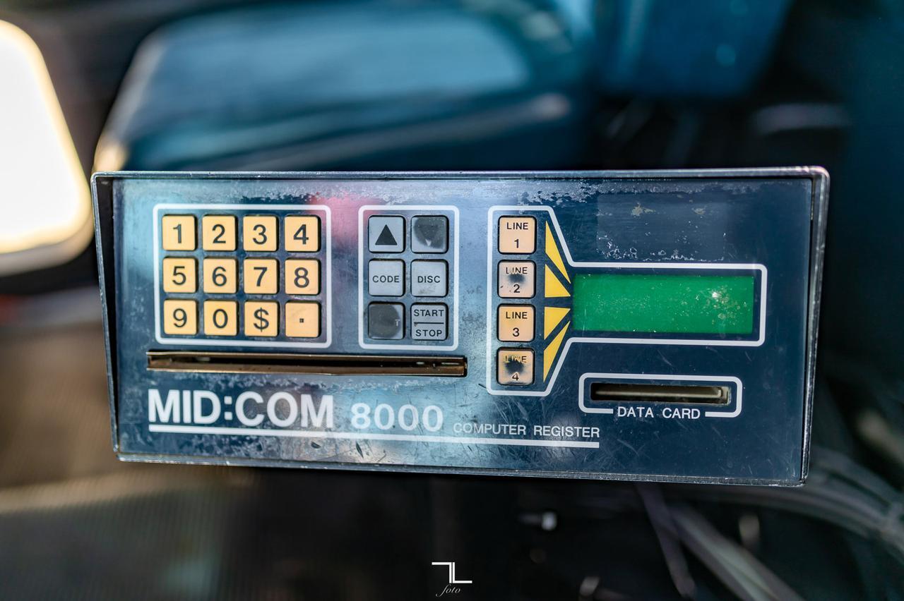 2001 Freightliner FLD 120 T/A Fuel Truck Diesel Red Deer AB