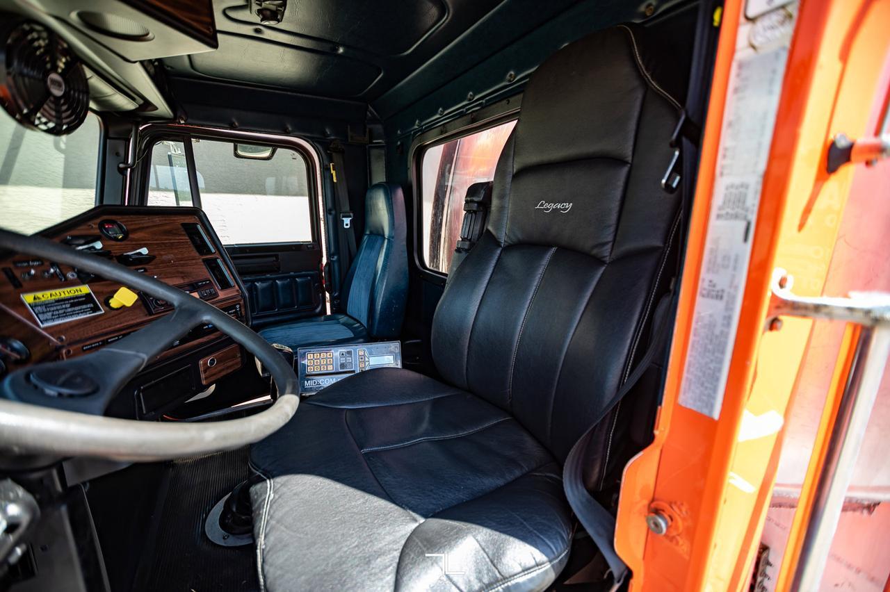 2001 Freightliner FLD 120 T/A Fuel Truck Diesel Red Deer AB