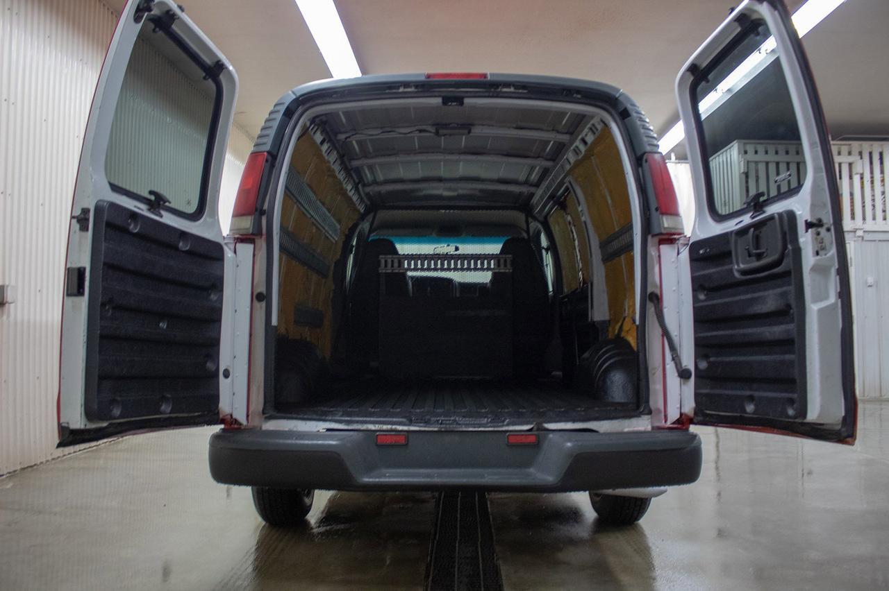 2001 GMC Savana G1500 SL Cargo Van Red Deer AB