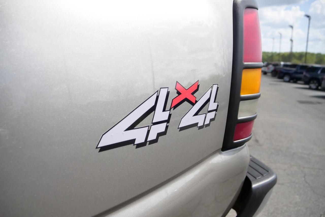 2001 GMC Sierra 3500 SLE 4X4 / DRW / ALLISON / Duramax Turbodiesel! High Point NC