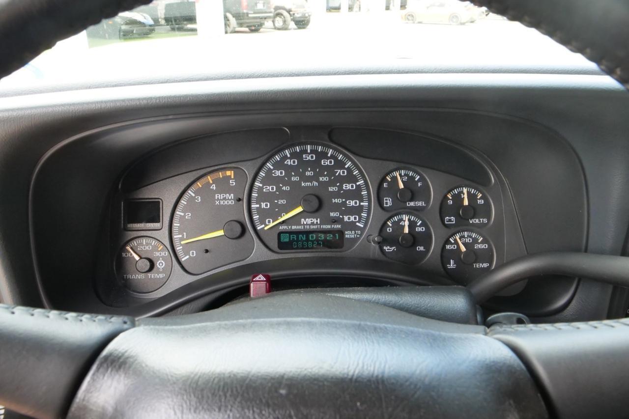 2001 GMC Sierra 3500 SLE 4X4 / DRW / ALLISON / Duramax Turbodiesel! High Point NC