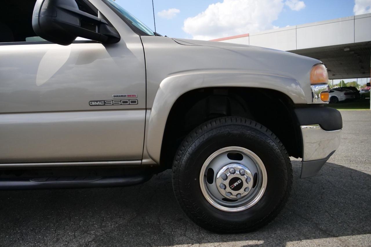 2001 GMC Sierra 3500 SLE 4X4 / DRW / ALLISON / Duramax Turbodiesel! High Point NC