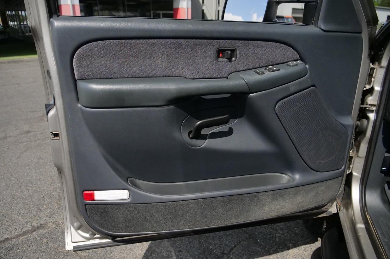 2001 GMC Sierra 3500 SLE 4X4 / DRW / ALLISON / Duramax Turbodiesel! Lincolnton NC