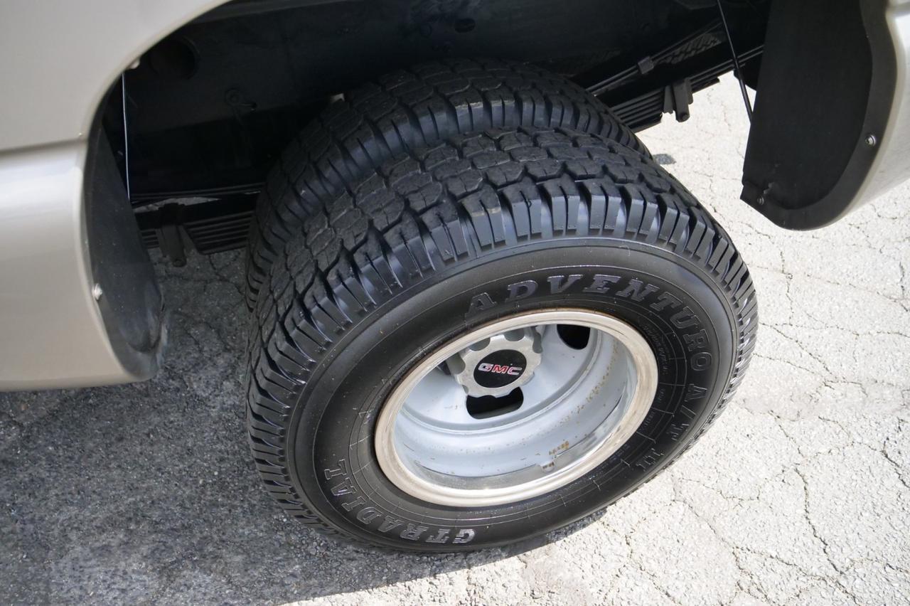 2001 GMC Sierra 3500 SLE 4X4 / DRW / ALLISON / Duramax Turbodiesel! Lincolnton NC