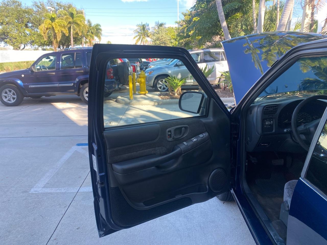 2001 GMC Sonoma X CAB SLS LOW MILES 70,869 Pompano Beach FL