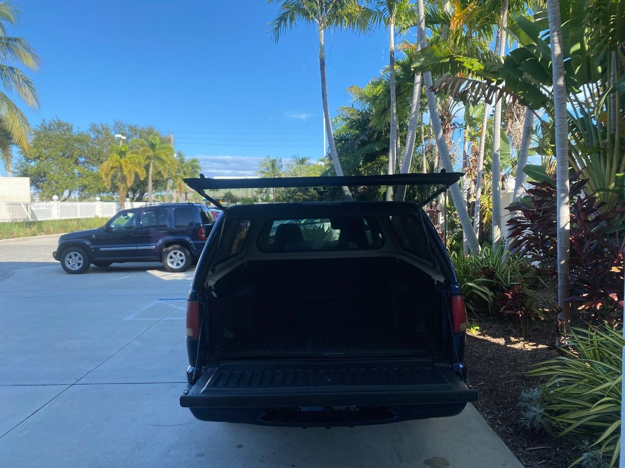 2001 GMC Sonoma X CAB SLS LOW MILES 70,869 Pompano Beach FL