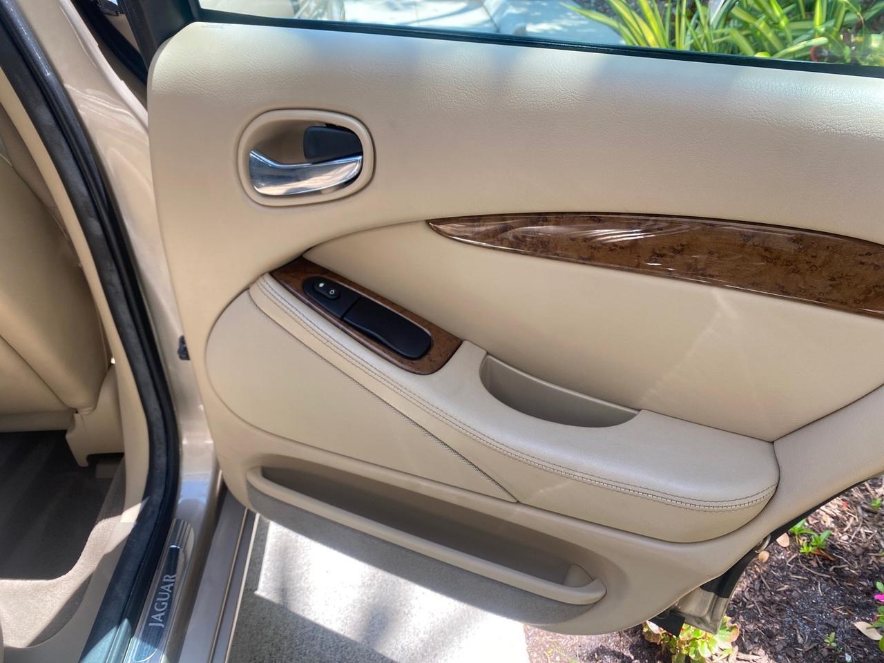 2001 Jaguar S-TYPE V8 4.0 LOW MILES 49,013 Pompano Beach FL