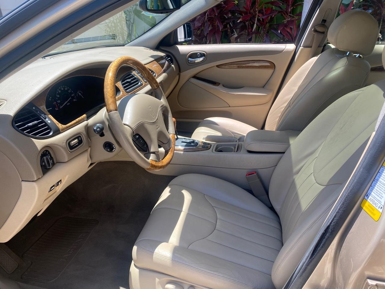 2001 Jaguar S-TYPE V8 4.0 LOW MILES 49,013 Pompano Beach FL