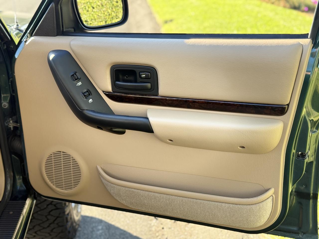 2001 Jeep Cherokee Limited 4x4 San Diego CA